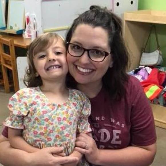 Meet your Posher, Katie - Picture 1 of 1